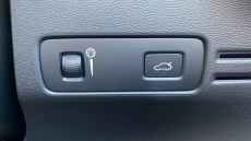 Volvo Xc40 1.5 T3 [163] R DESIGN 5dr Geartronic Petrol Estate